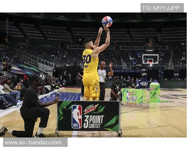 全明星赛美国对抗世界球迷提议限制三分球并赋予胜方主场优势