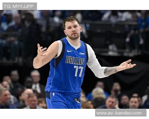 东契奇谈明天对阵独行侠感受称开启新篇章仍对旧主心存特别情感 东契奇谈明天对阵独行侠感受称开启新篇章仍对旧主心存特别情感